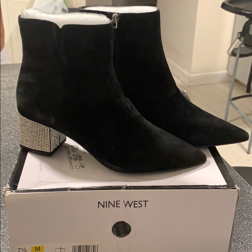 Brand New Nine West Black Suede Booties